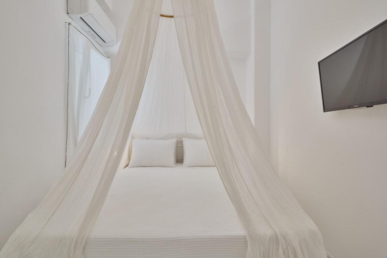 Alice'S Noble House Mykonos Town Exterior foto